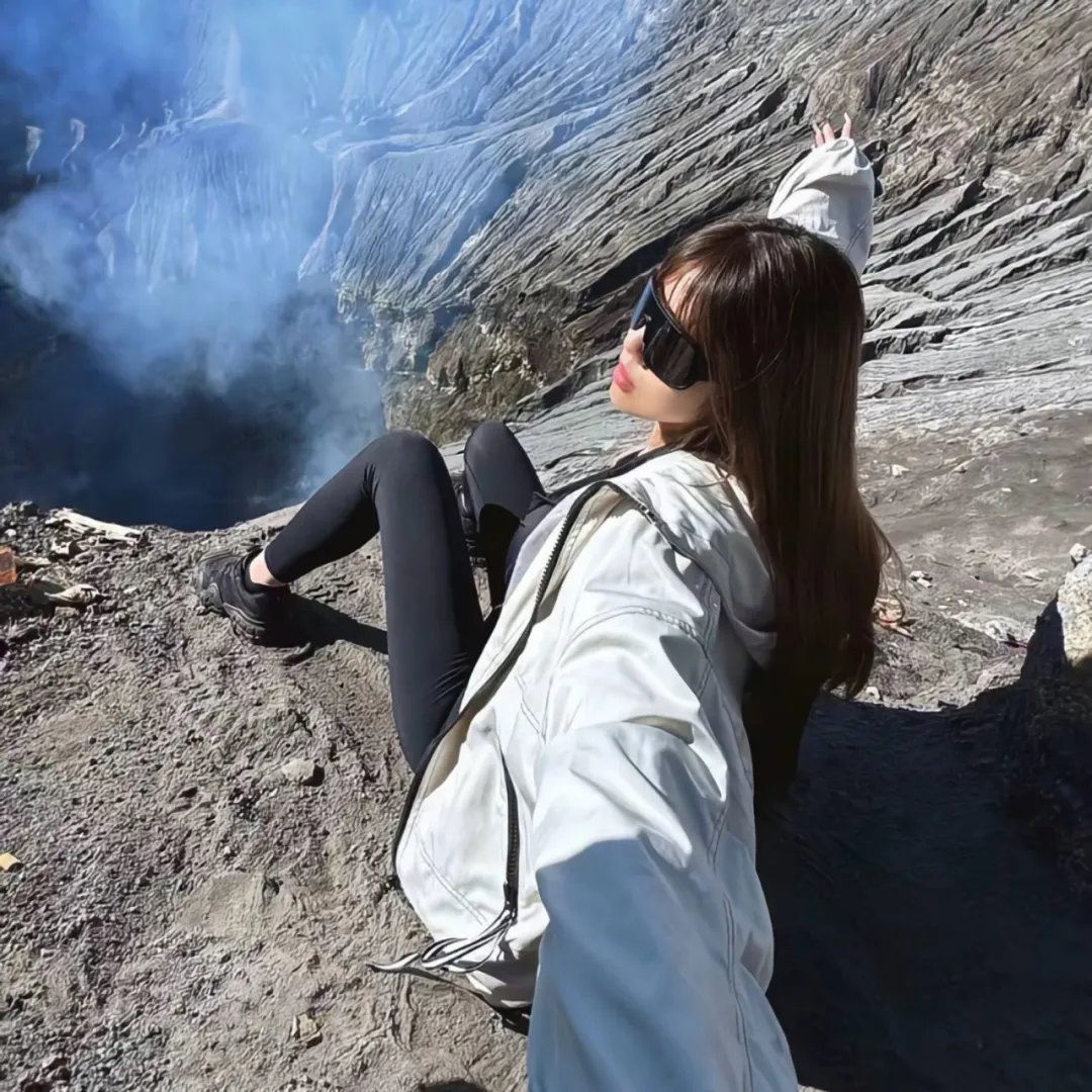 穿回80我带文工团全员出道了